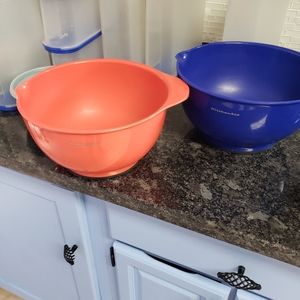 Mixing Bowls